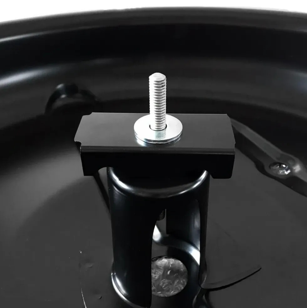 Bac de roue de secours dans le fond de coffre pour BMW Série 02 E10 (03/1966-07/1977)