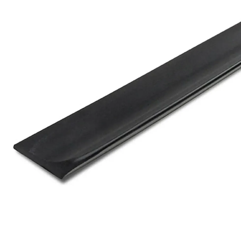 Becquet de coffre en caoutchouc noir pour BMW série 3 E46 Coupé phase 1 et 2 (03/1998-05/2006)