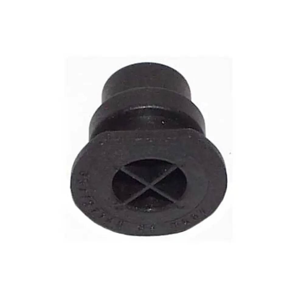 Bouchon sur pipe de raccord d'eau
