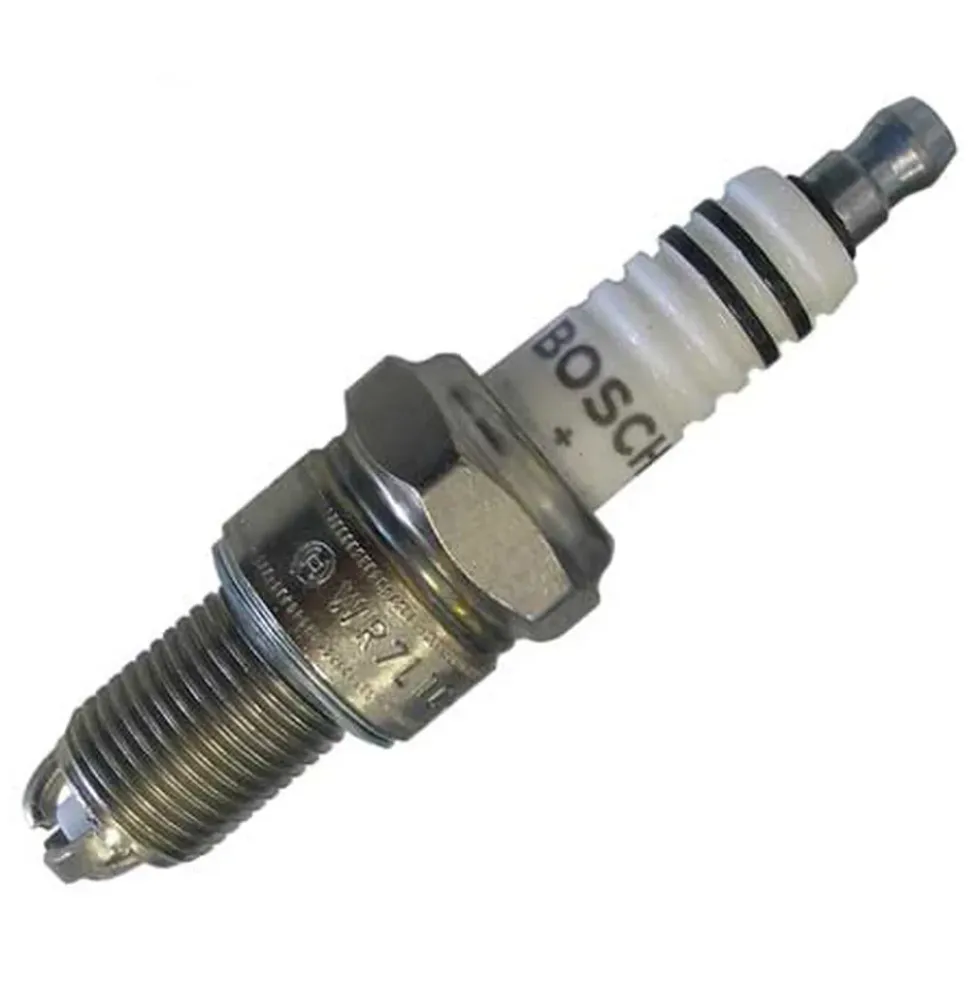 Bougie BOSCH WR7LTC pour Golf 3, Golf 4 Cabriolet, Passat 3