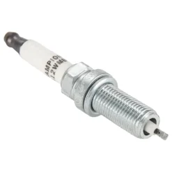 Bougie d'allumage CHAMPION OE240 pour Renault Clio 3 2.0 16V