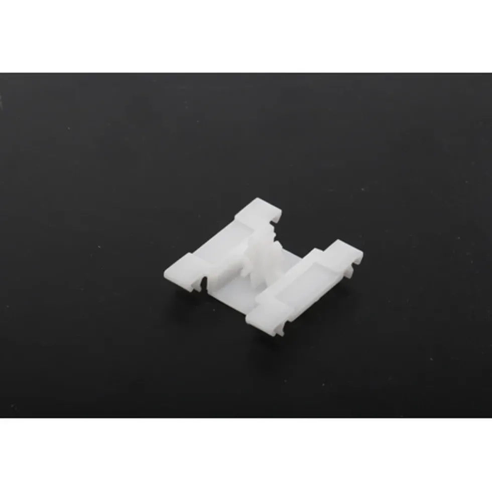 Clip extérieur de baguette de carrosserie TOPRAN pour VW Golf 4 Cabriolet