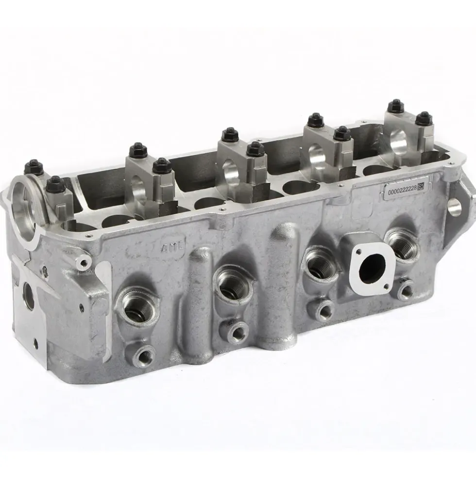 Culasse neuve nue pour Golf 1.6 Diesel et Turbo Diesel, poussoirs mécaniques