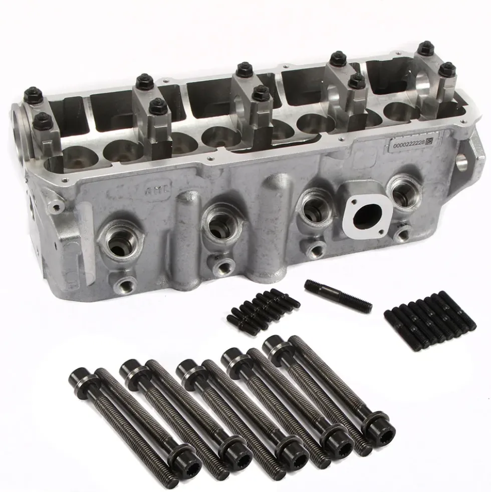 Culasse neuve nue pour Golf 1.6 Diesel et Turbo Diesel, poussoirs mécaniques