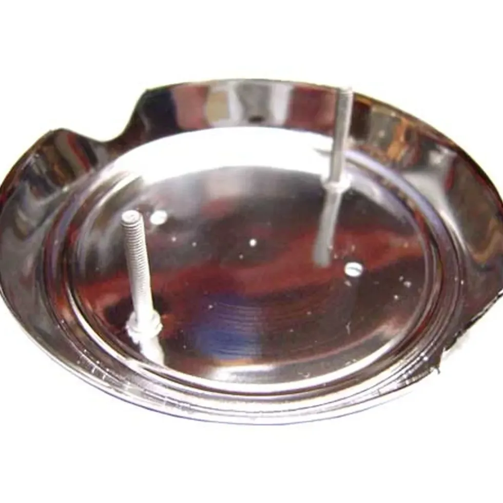 Embase chromée pour sigle de nez de capot avant pour Karmann-Ghia 63 ->74