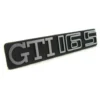Emblème adhésif GTI 16S chromé sur fond noir de tableau de bord pour VW Golf 2 GTI 16S (08/1985-10/1991)