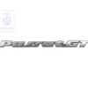 Emblème adhésif PASSAT GT chromé sur fond noir pour hayon et malle arrière de VW Passat B4 Berline et Variant GT (10/1993-12/1996)