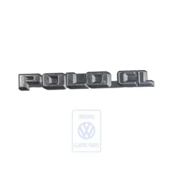 Emblème arrière POLO CL chromé sur fond noir de malle arrière pour VW Polo 2 86C Derby notchback tricorps deux portes (10/1981-09/1990)