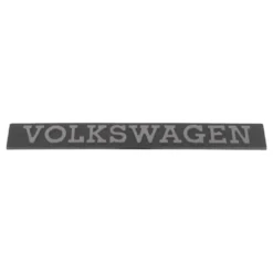 Emblème arrière VOLKSWAGEN chromé sur fond noir de coffre pour VW Golf 1 Berline Cabriolet et Jetta 1 (02/1974-02/1984)