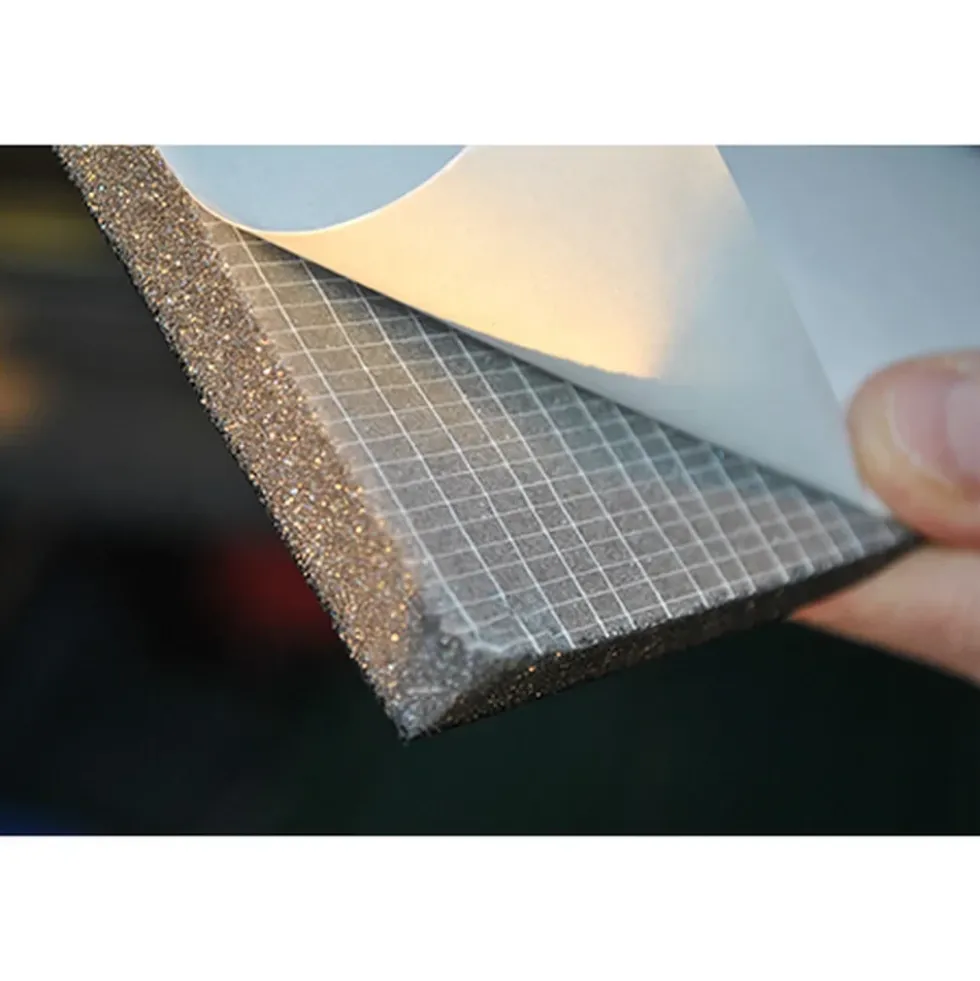 Insonorisant pour capot moteur de 100 x 50 x 1,1cm