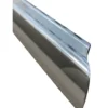Moulure entre feux en aluminium chromé sur jupe arrière pour BMW Série 02 E10 phase 1 (10/1966-08/1973) - avec fixations