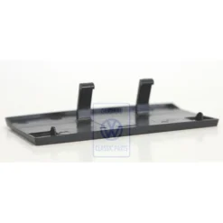 Sigle GLI 16V chromé noir et rouge de calandre 7 barrettes pour VW Jetta 2 GLI 16V phase 1 (02/1986-07/1987)