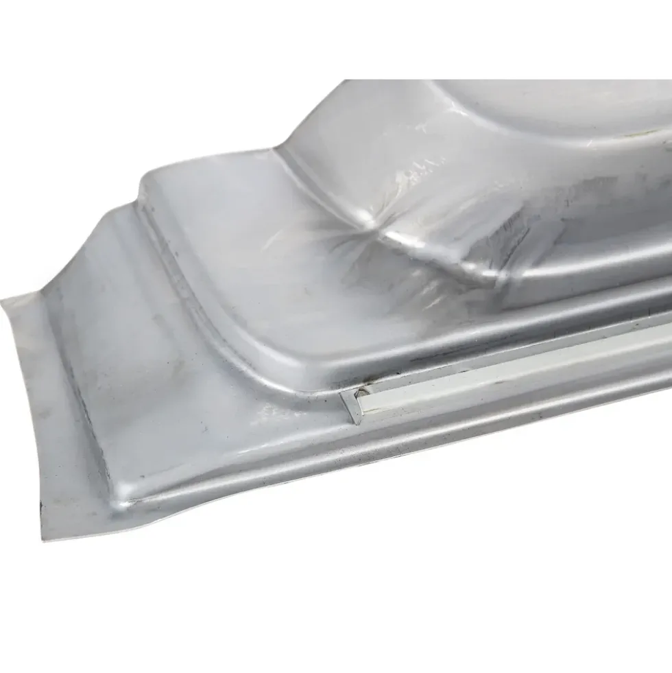 Tôle de bas de porte avant gauche intérieure pour Mercedes W123 berline et break